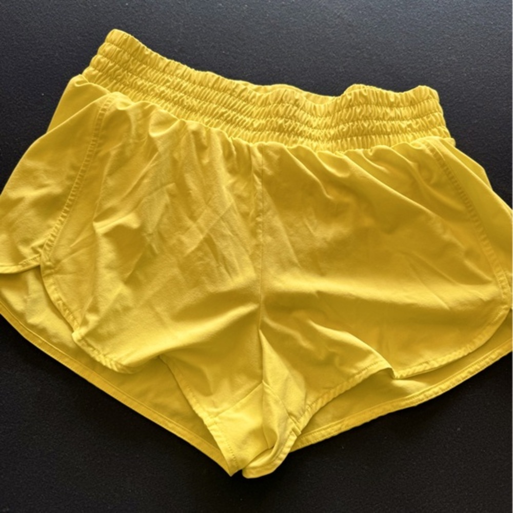 BRIGHT yellow work out shorts with lining and hidden pocket! 🤩Like NEW🤩see pic